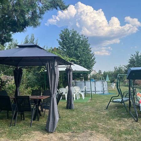 Rose Garden Apartman Siófok Kültér fotó
